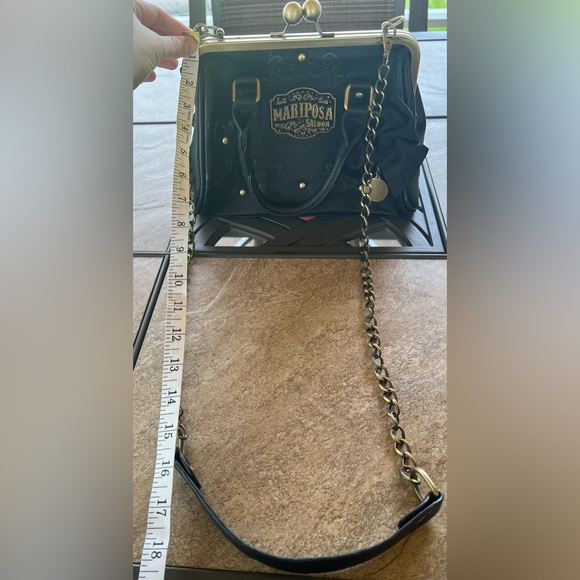 Westworld Mariposa Saloon Kiss Lock Handbag Black Tooled & Studded Faux Leather - Picture 9 of 10